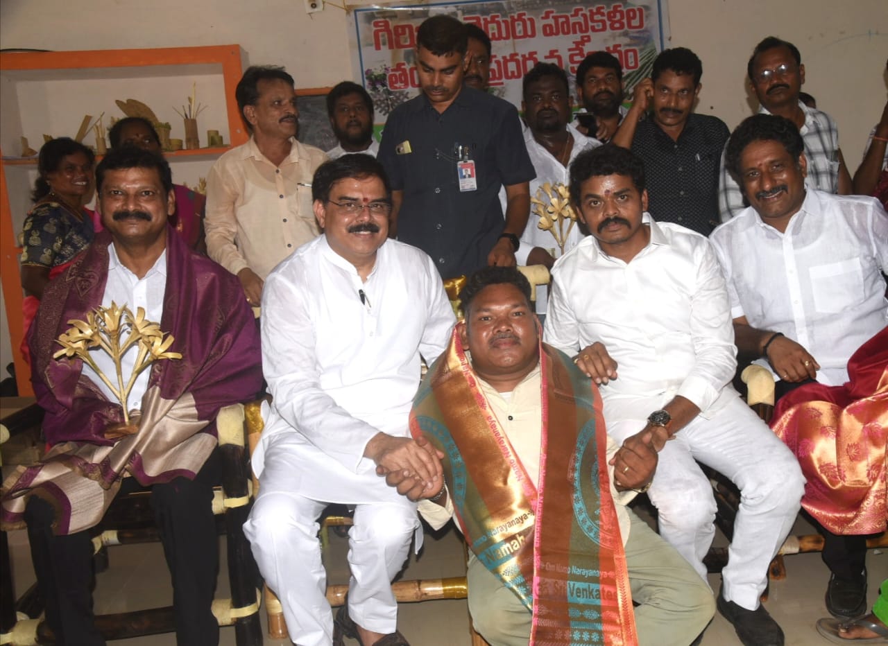 Nadendla Manohar inaugurated the Tribal Bamboo Handicraft Training Center at Puliramagudem. He responded to local issues and gave development assurances.