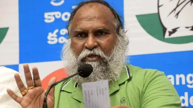 TPCC leader Jagga Reddy lashed out at KTR and Raghunandan Rao for criticizing CM Revanth Reddy, issuing a stern ultimatum in response.