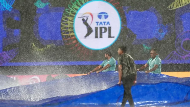 Rain halted the IPL match between SRH and DC in Hyderabad after Delhi posted 133/7; covers came on before Sunrisers began their chase.