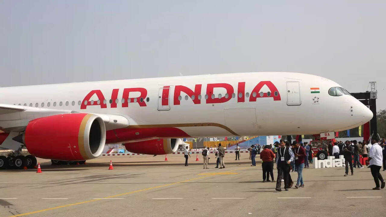 An Air India flight from Delhi to Srinagar via Jammu was diverted back to Delhi due to a GPS glitch, officials confirm.