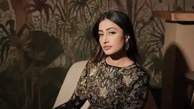 Dhanashree Verma, ex-wife of cricketer Chahal, to debut in Tollywood with "Aakasam Dathi Vastava".